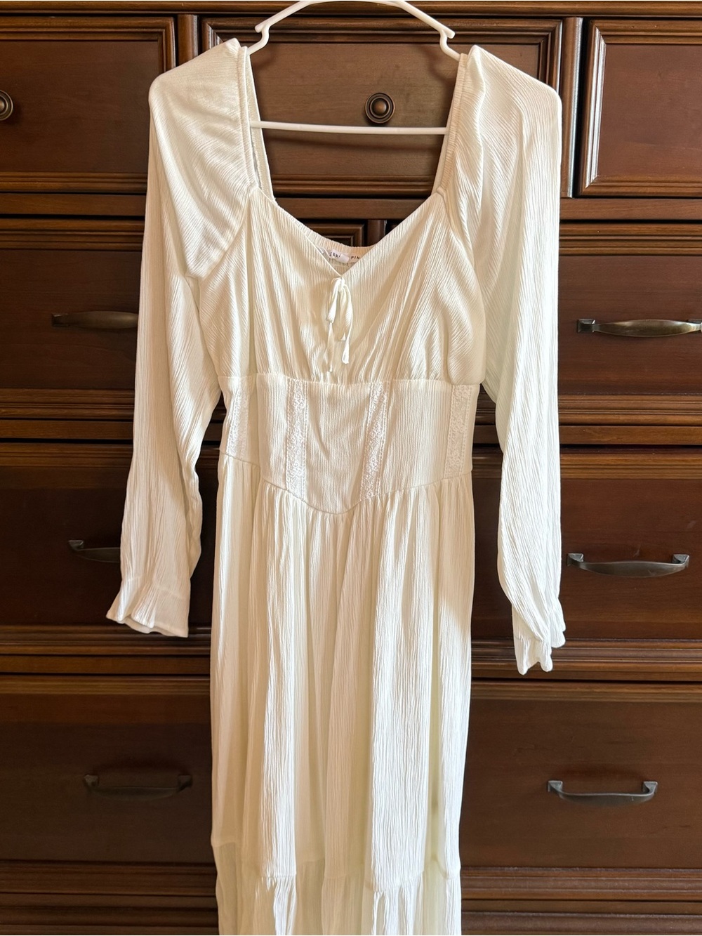 Celebrity Pink White Long Sleeve Midi Dress